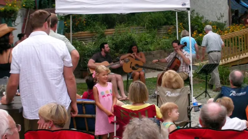 Loneliness, Social Bonds, and Mindfulness-Based Ecotherapy